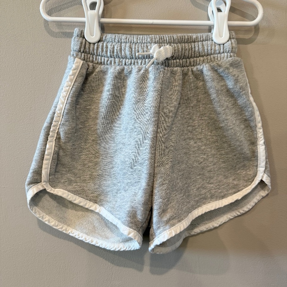 GAP Girls' Dolphin Shorts | XS (4-5)